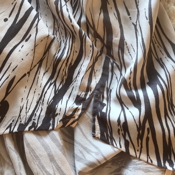 Forever 21 Tank Size L - Picture 6 of 7